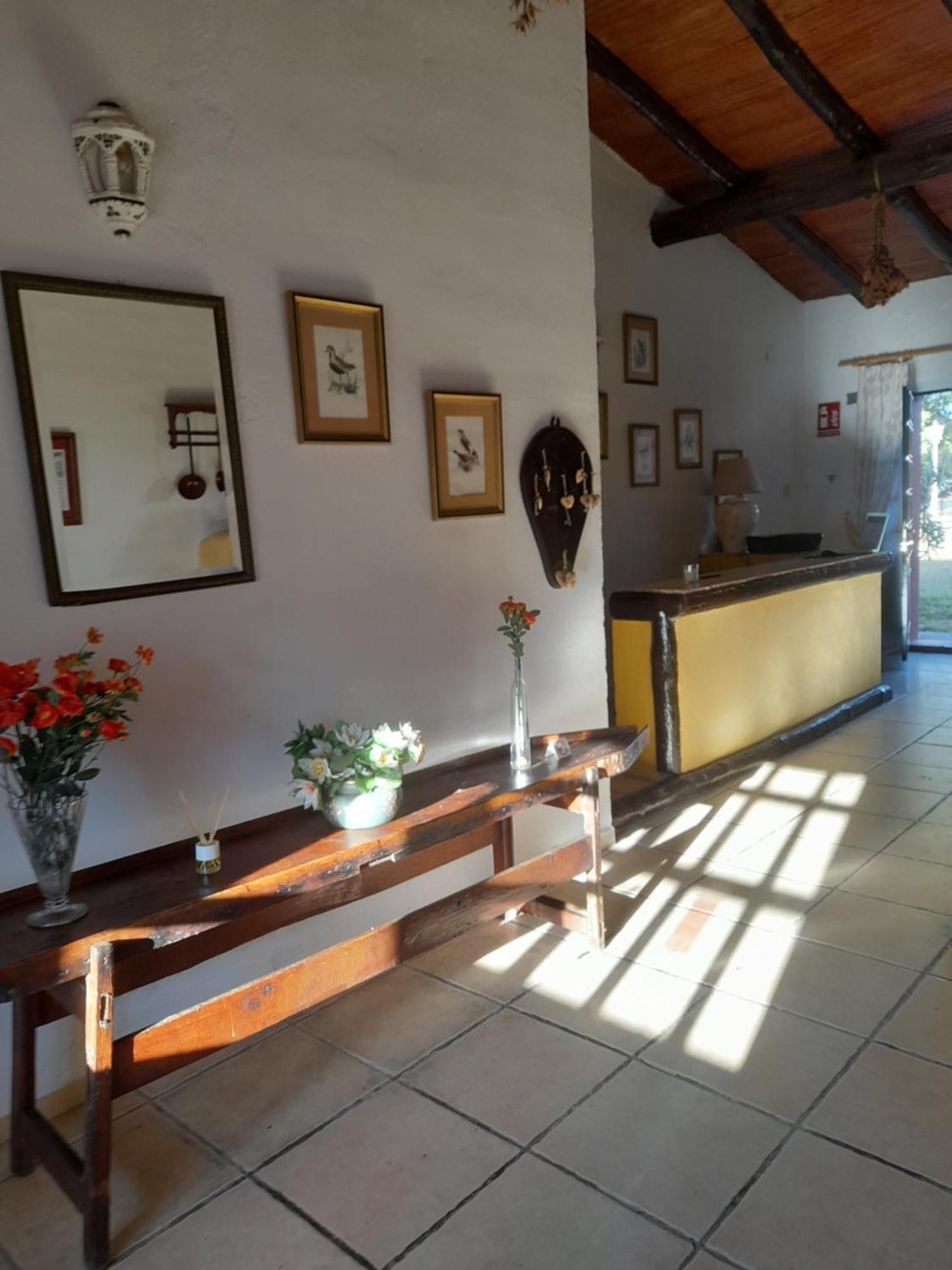 Hotel Rural El Vaqueril Navas Del Madrono Exterior photo
